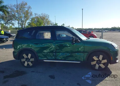 2025 Mini Countryman Cooper S z USA, uszkodzony, nr VIN WMZ23GA06S7R03626